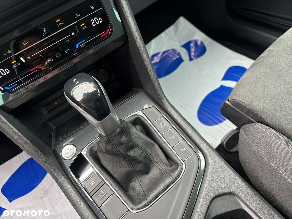 Volkswagen Tiguan - 17