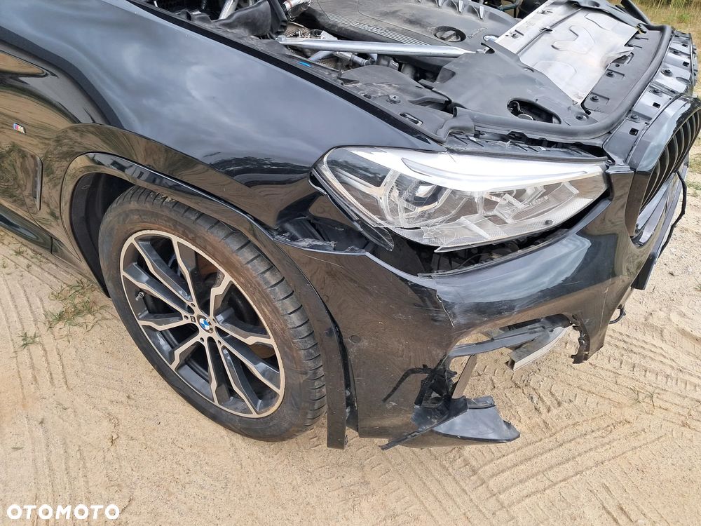 BMW X4 - 16