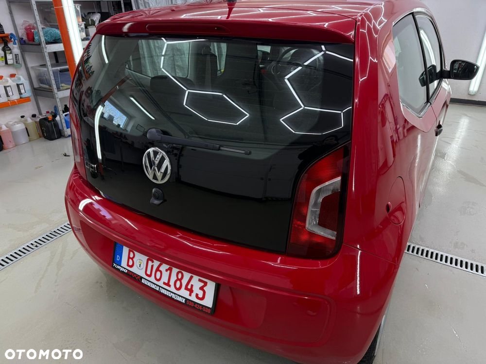 Volkswagen up! - 12