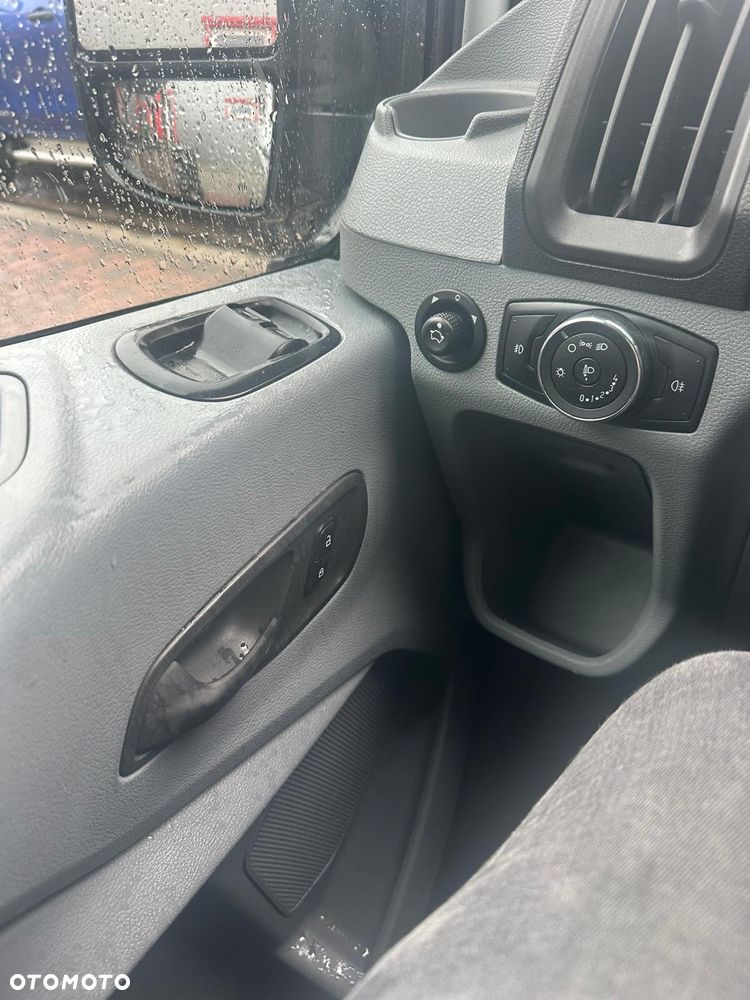 Ford Transit 170 PS - 25