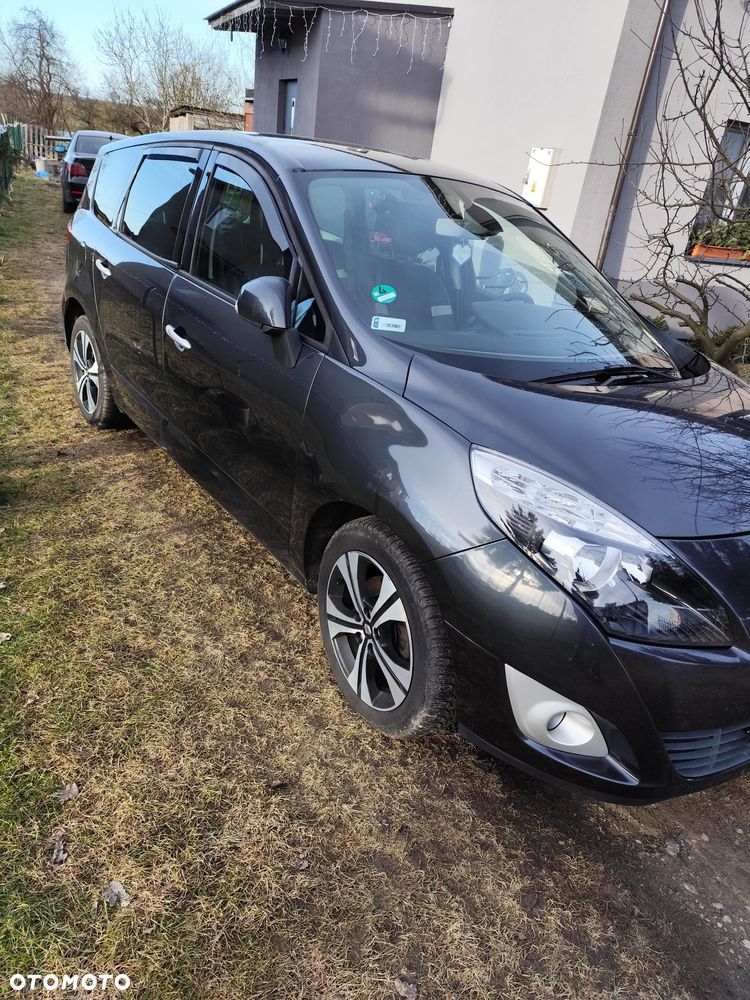 Renault Scenic 2.0 16V 140 CVT Bose Edition - 1