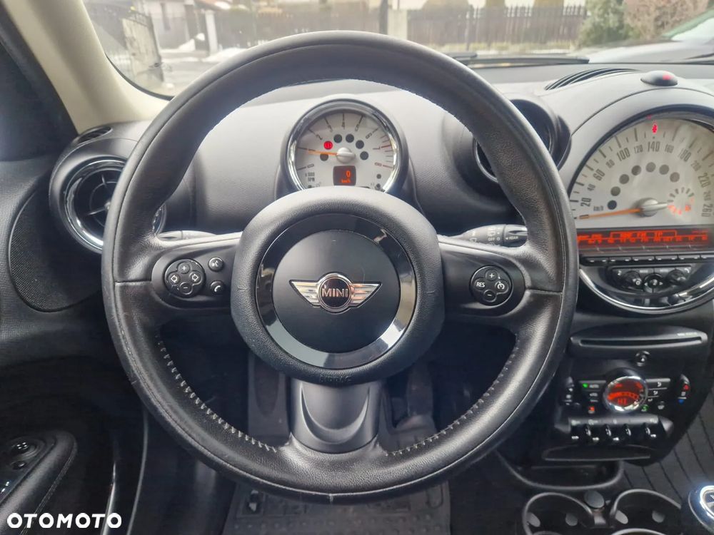 MINI Countryman - 16