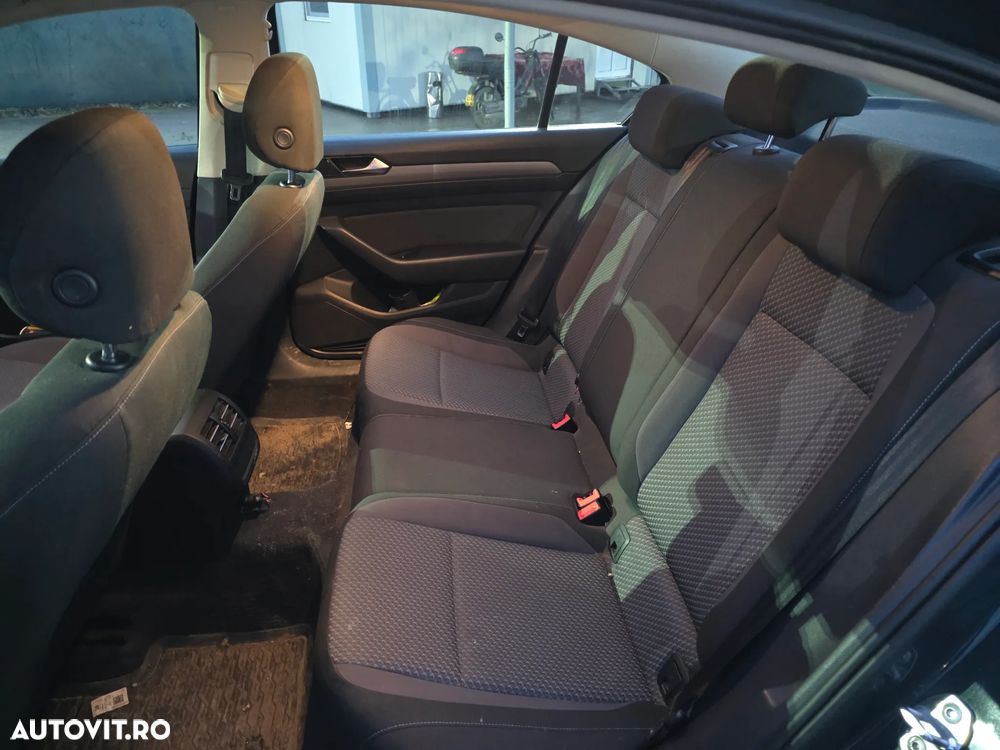 Volkswagen Passat 1.4 TSI Advance - 13