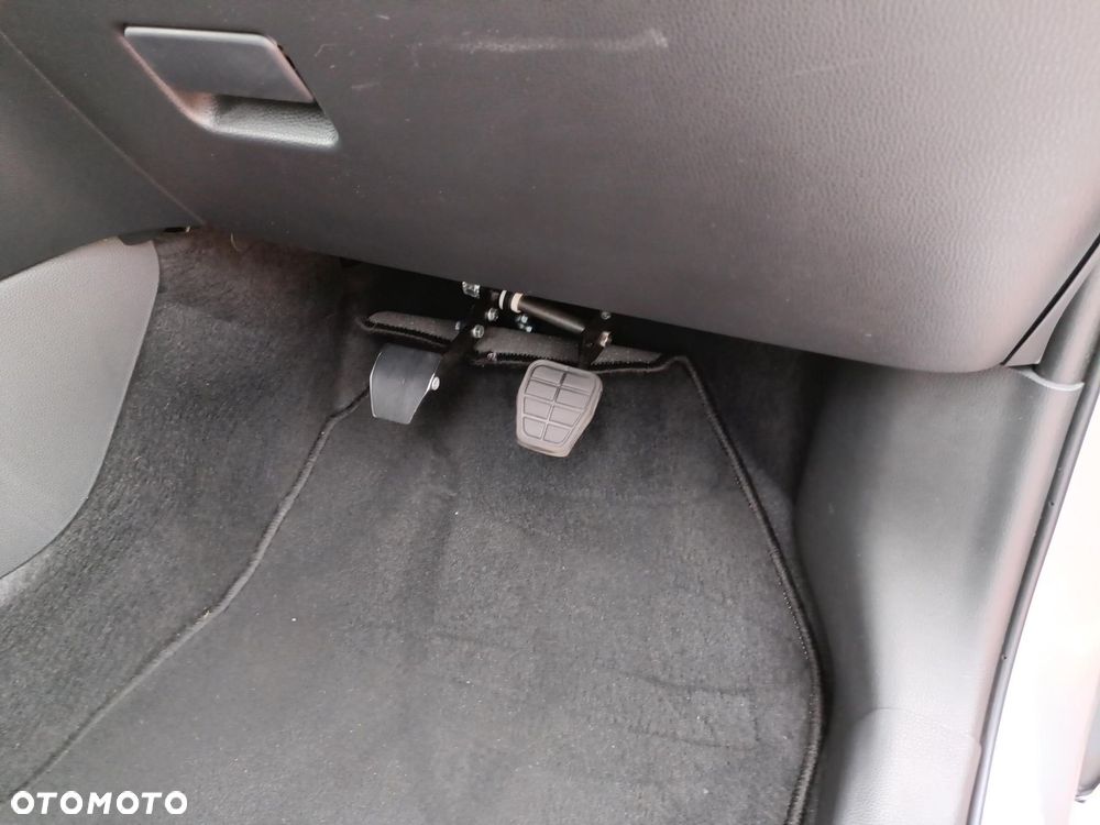 Toyota Yaris 1.5 Comfort - 21