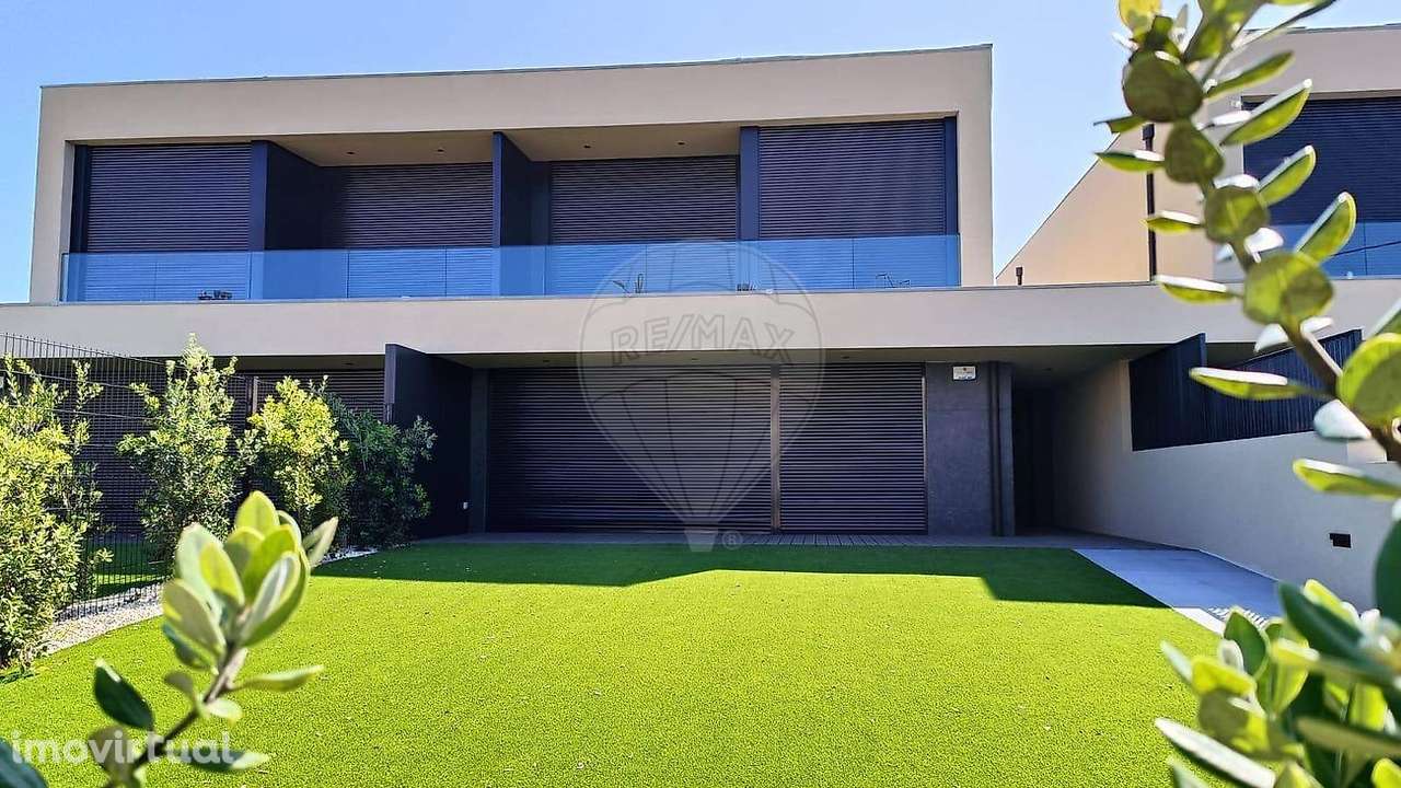 Moradia T3 para arrendamento - Grande imagem: 2/28