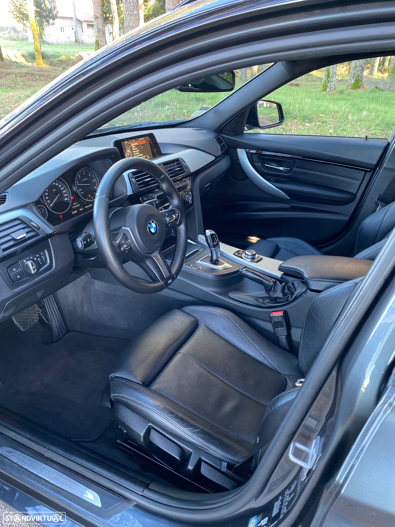 BMW 318 d Touring Line Luxury Auto - 13
