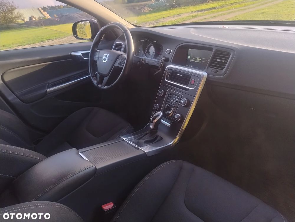 Volvo V60 - 6