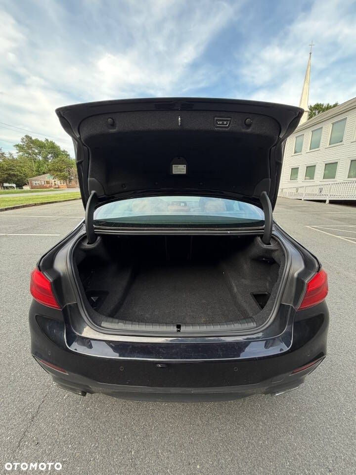 BMW Seria 5 530i xDrive Luxury Line - 6