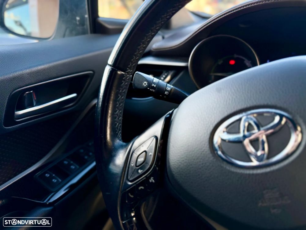 Toyota C-HR 1.8 HSD Exclusive+P.Luxury - 18