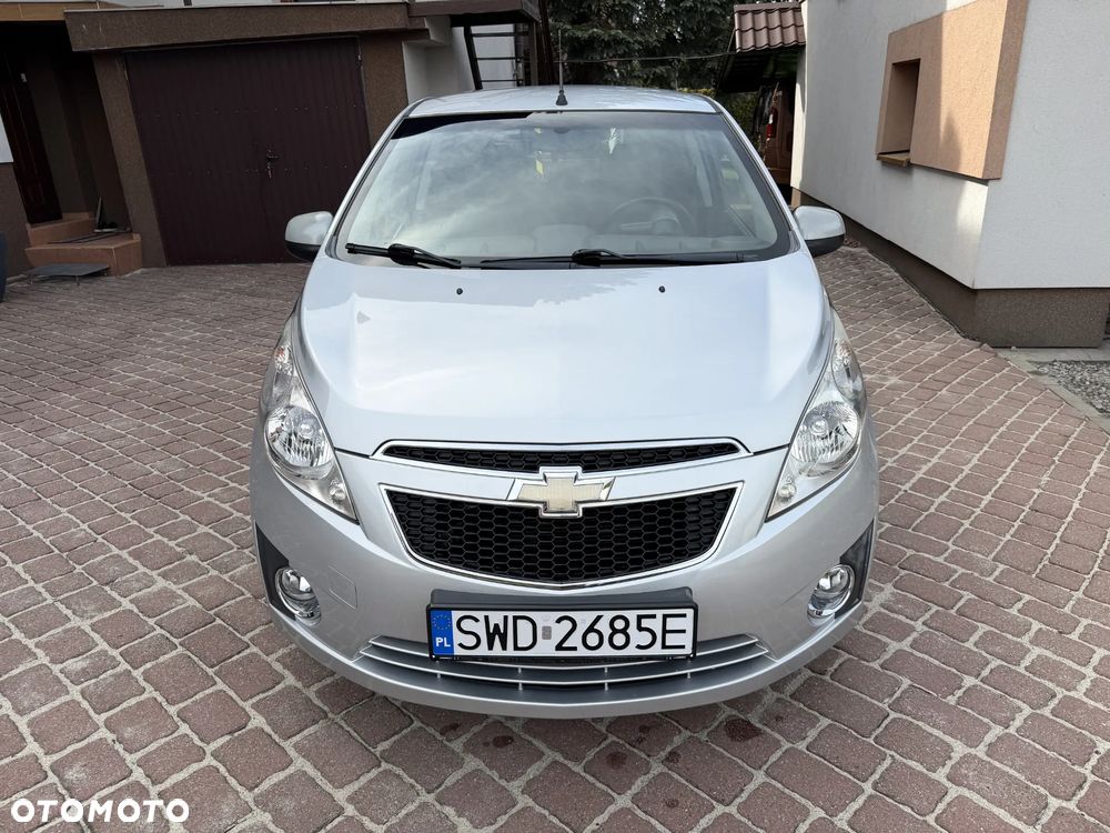 Chevrolet Spark 1.0 LT - 36