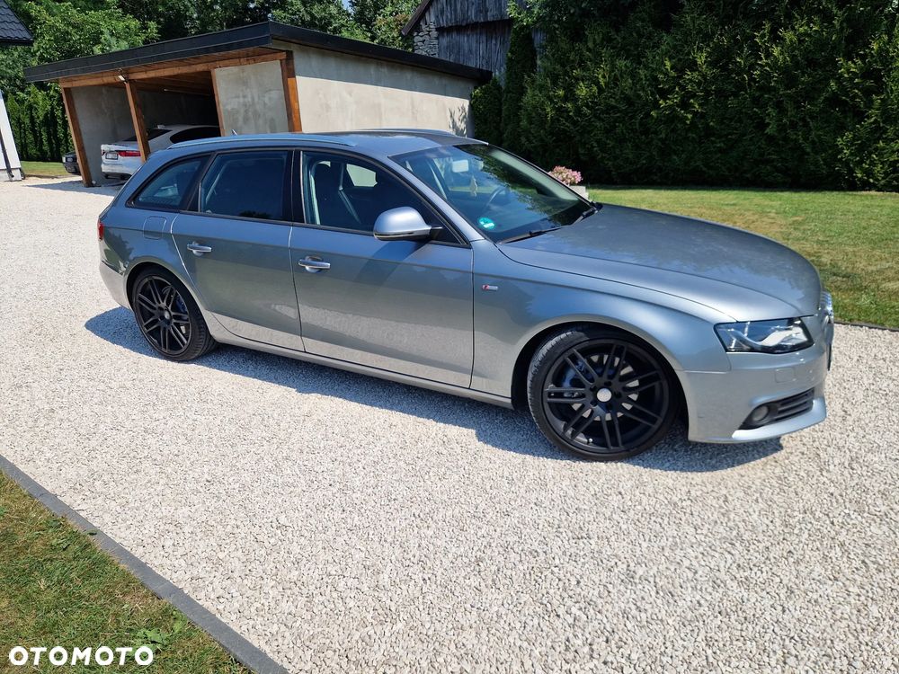 Audi A4 Avant 2.0 TDI DPF Ambiente - 30