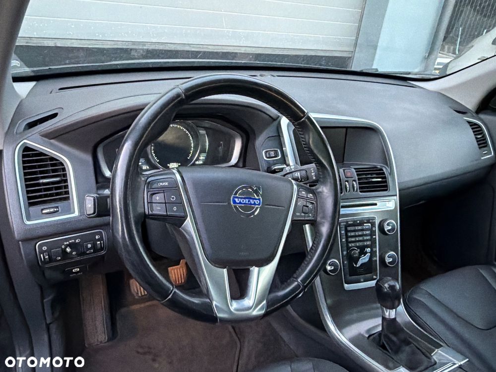 Volvo XC 60 DRIVe Summum - 8