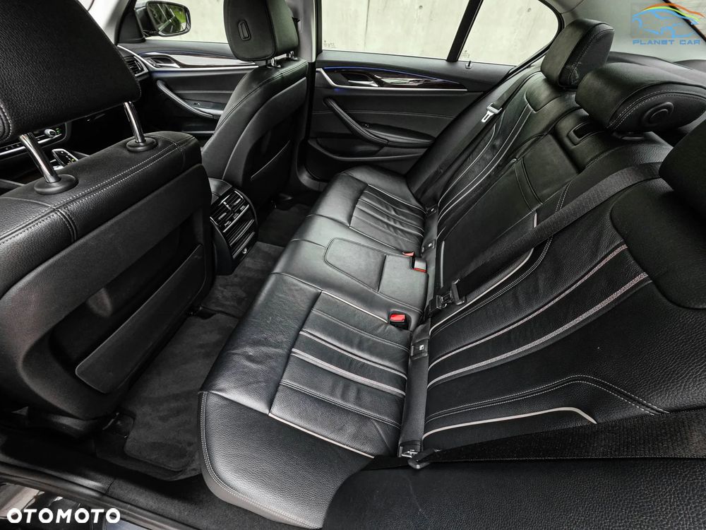 BMW Seria 5 520d xDrive Sport Line - 19