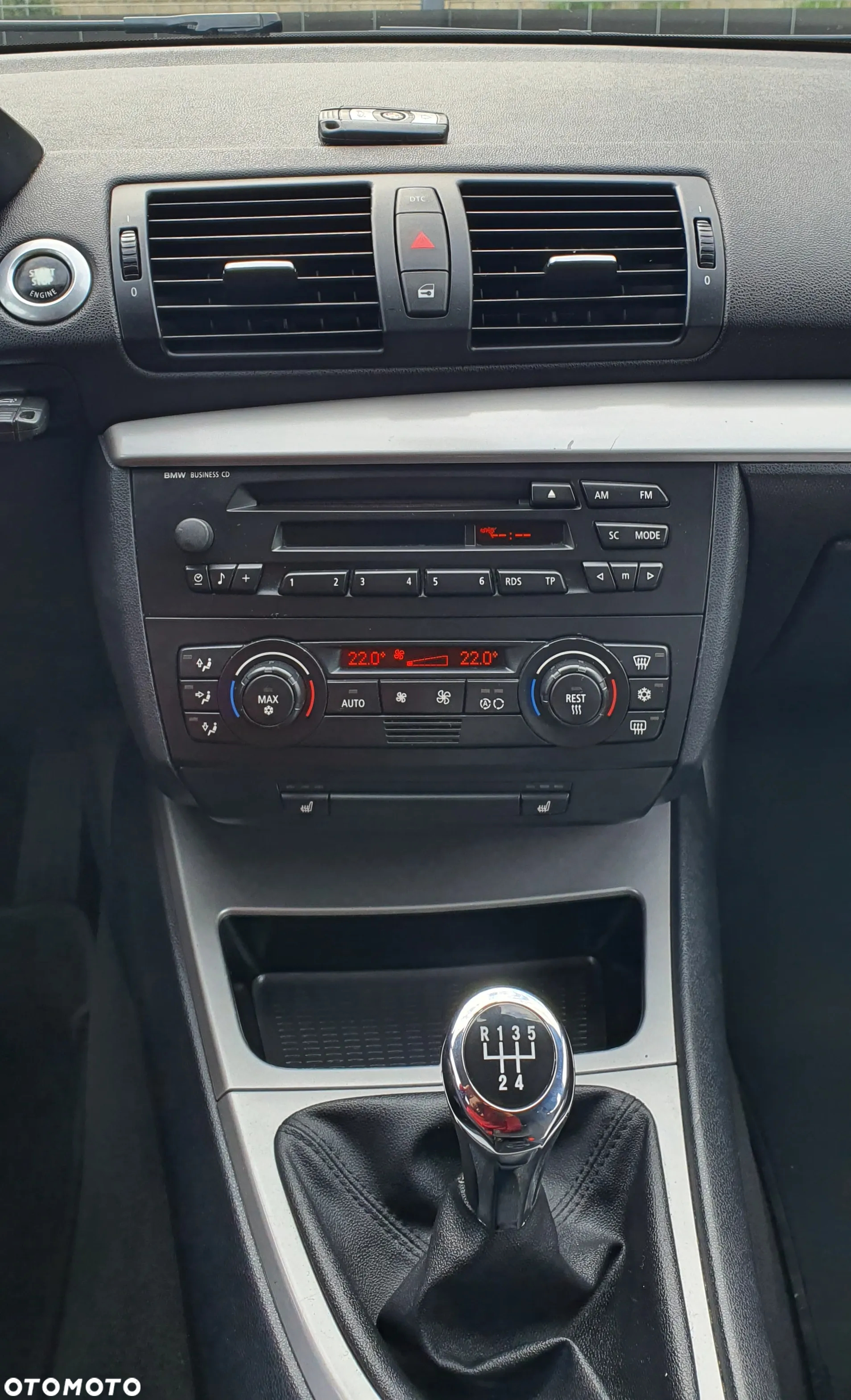 BMW Seria 1 118i - 26