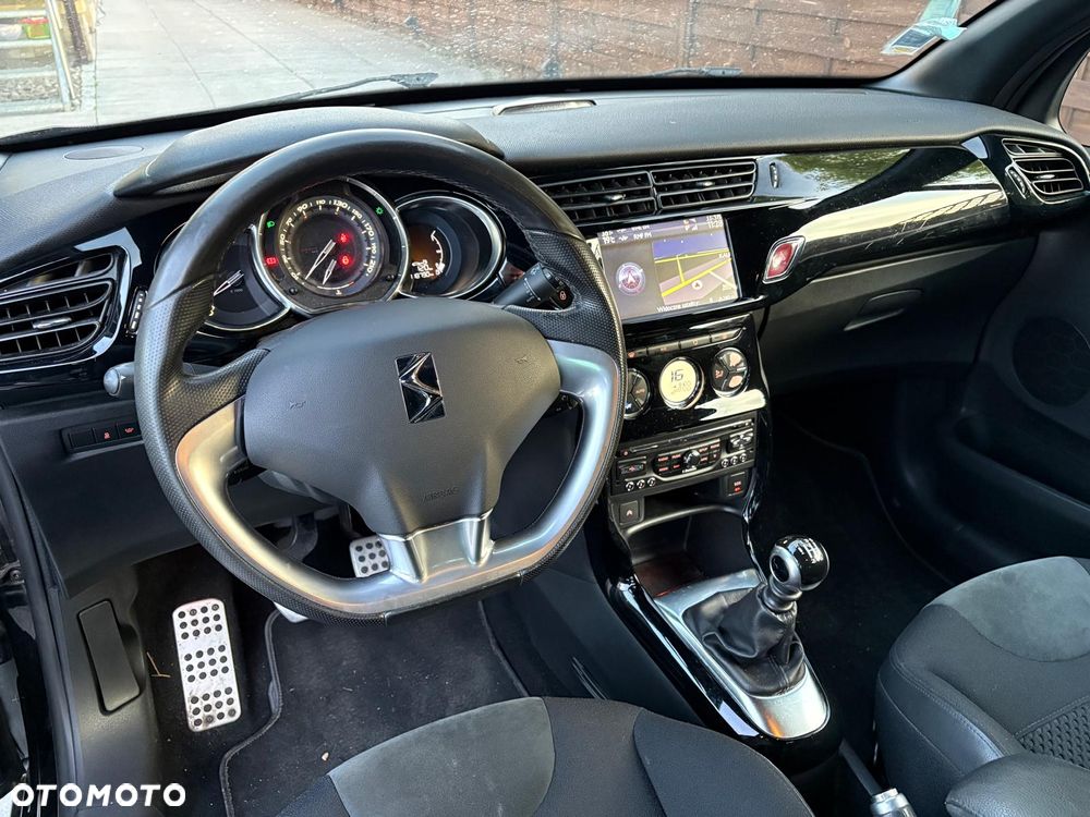 Citroën DS3 THP 165 Stop&Start SportChic - 5