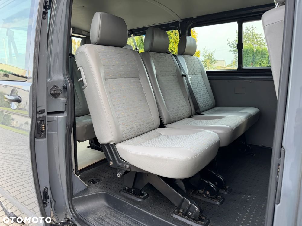 Volkswagen Transporter T5 TDI L2H1 - 15
