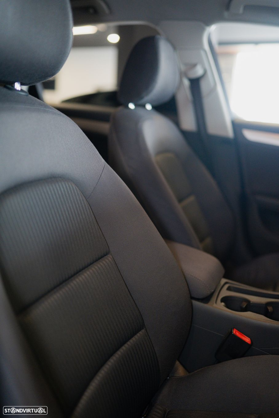 Audi A4 2.0 TDI exclusive - 16