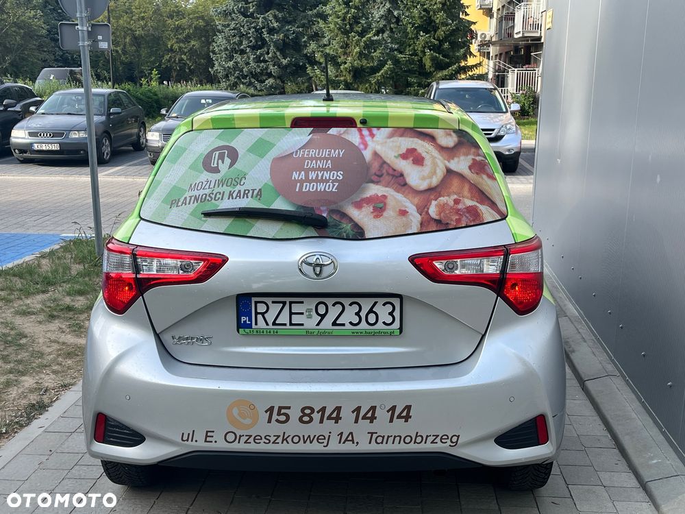 Toyota Yaris 1.5 Active - 9