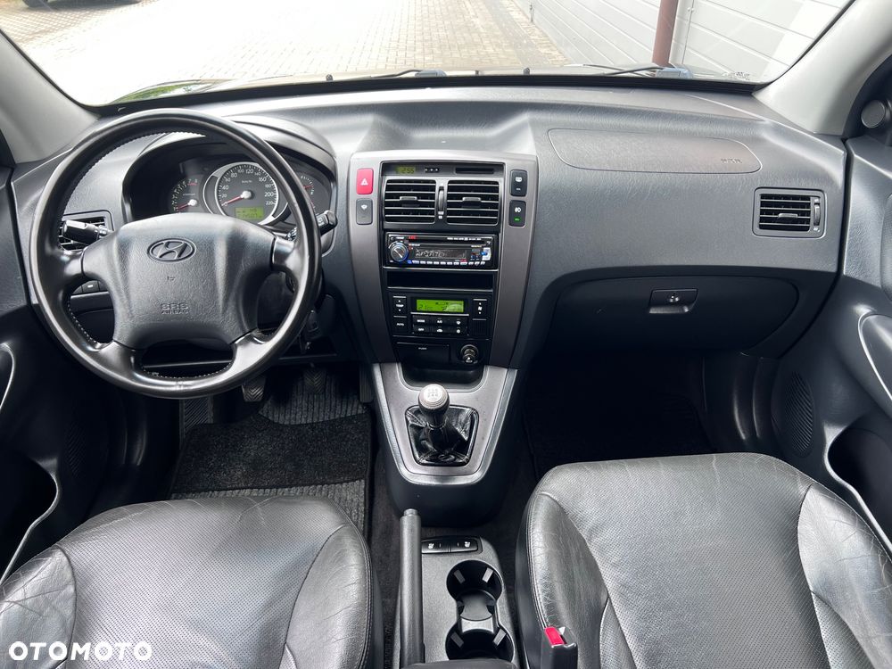 Hyundai Tucson 2.0 2WD FIFA World Cup - 21