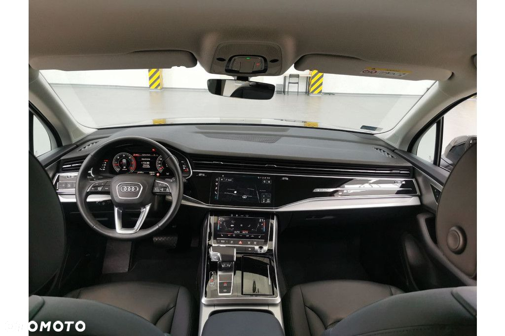 Audi Q7 - 8