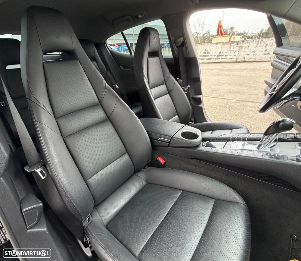 Porsche Panamera Platinum Edition - 14
