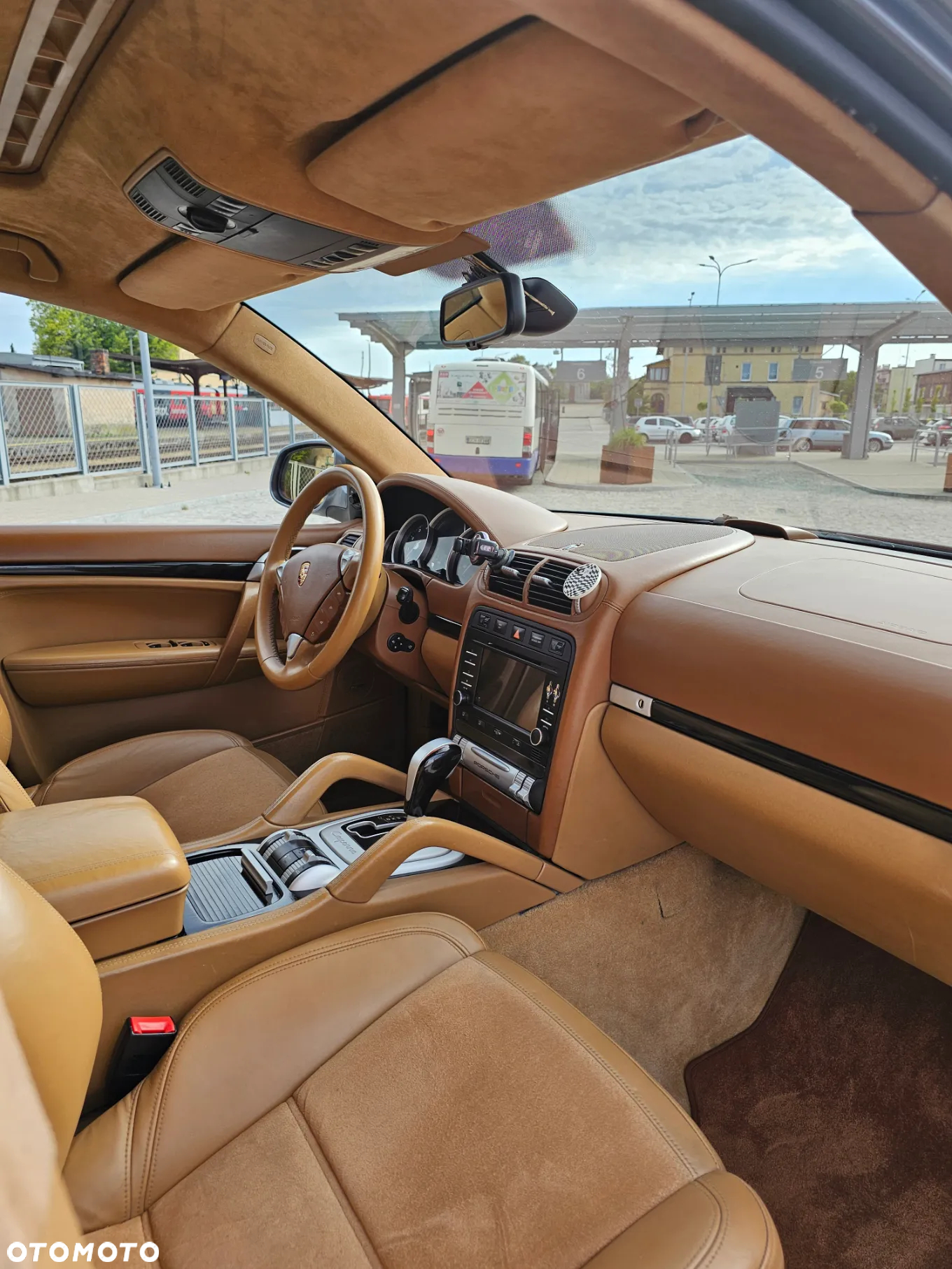 Porsche Cayenne Turbo - 14