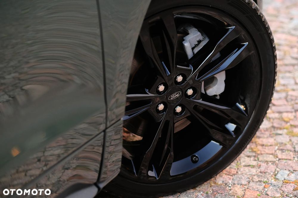 Ford Edge - 14