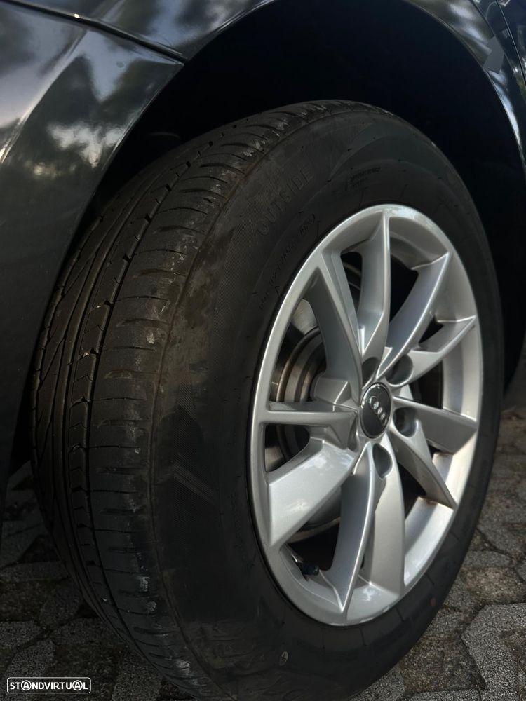 Audi A4 2.0 TDI - 9