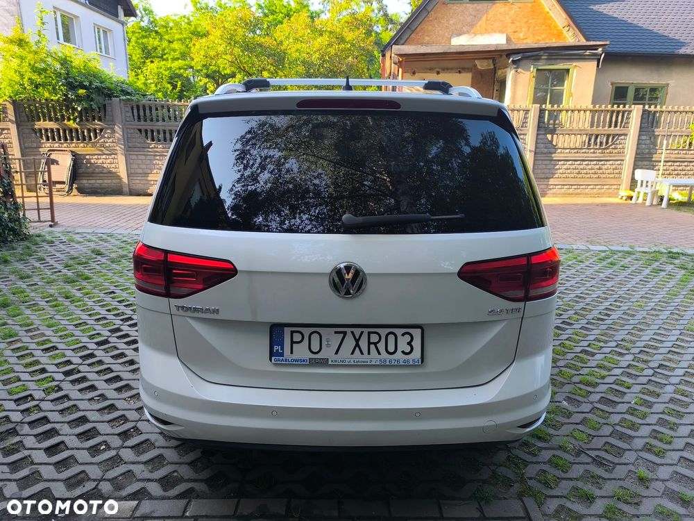 Volkswagen Touran 2.0 TDI BMT Comfortline DSG - 3