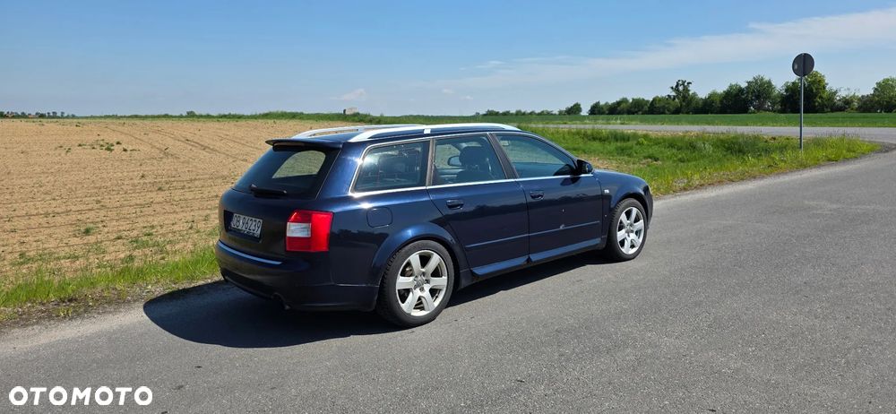 Audi A4 Avant 1.8T - 7