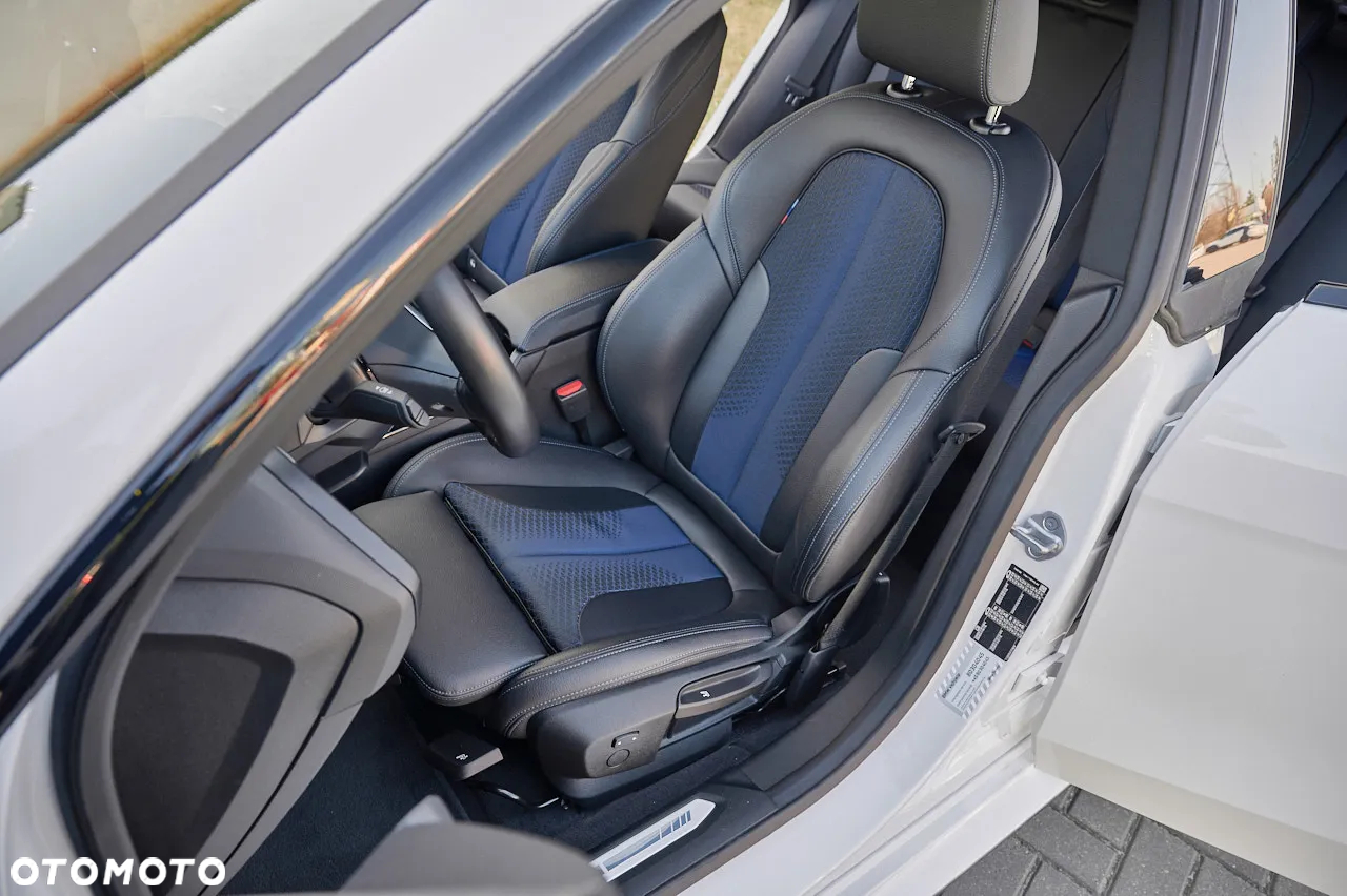 BMW Seria 2 220i M Sport - 14