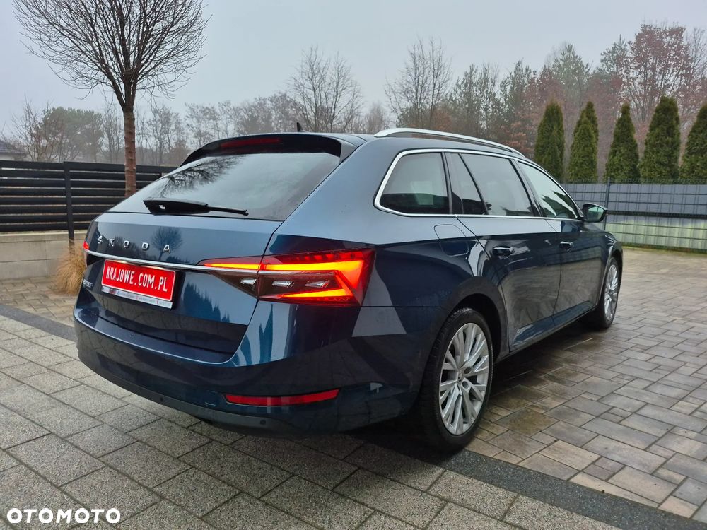 Skoda Superb 2.0 TDI SCR Style DSG - 4