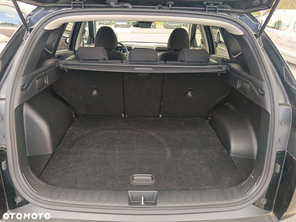 Hyundai Tucson 1.6 T-GDi Smart 2WD - 16