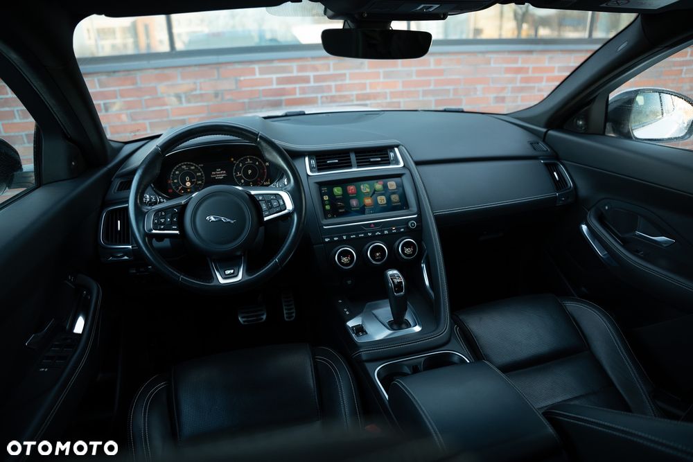 Jaguar E-Pace D180 AWD R-Dynamic S - 26