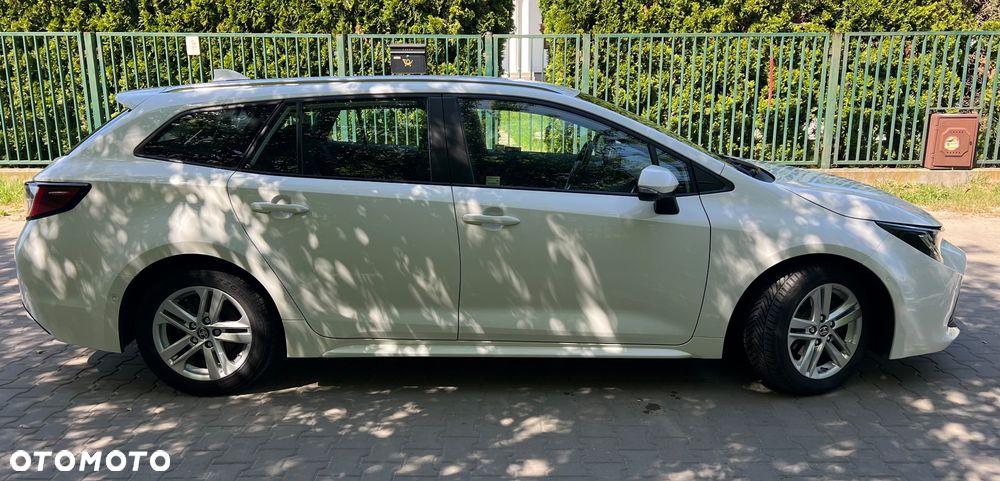 Toyota Corolla 1.8 Hybrid GPF Comfort - 3