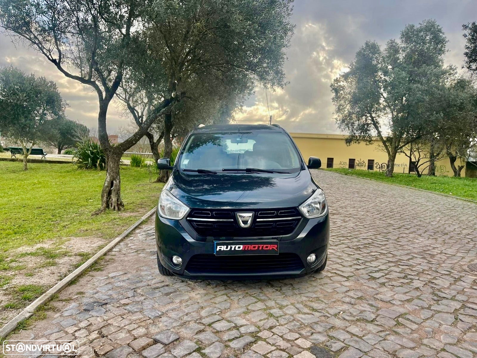 Dacia Lodgy 1.5 dCi Confort 7L - 5