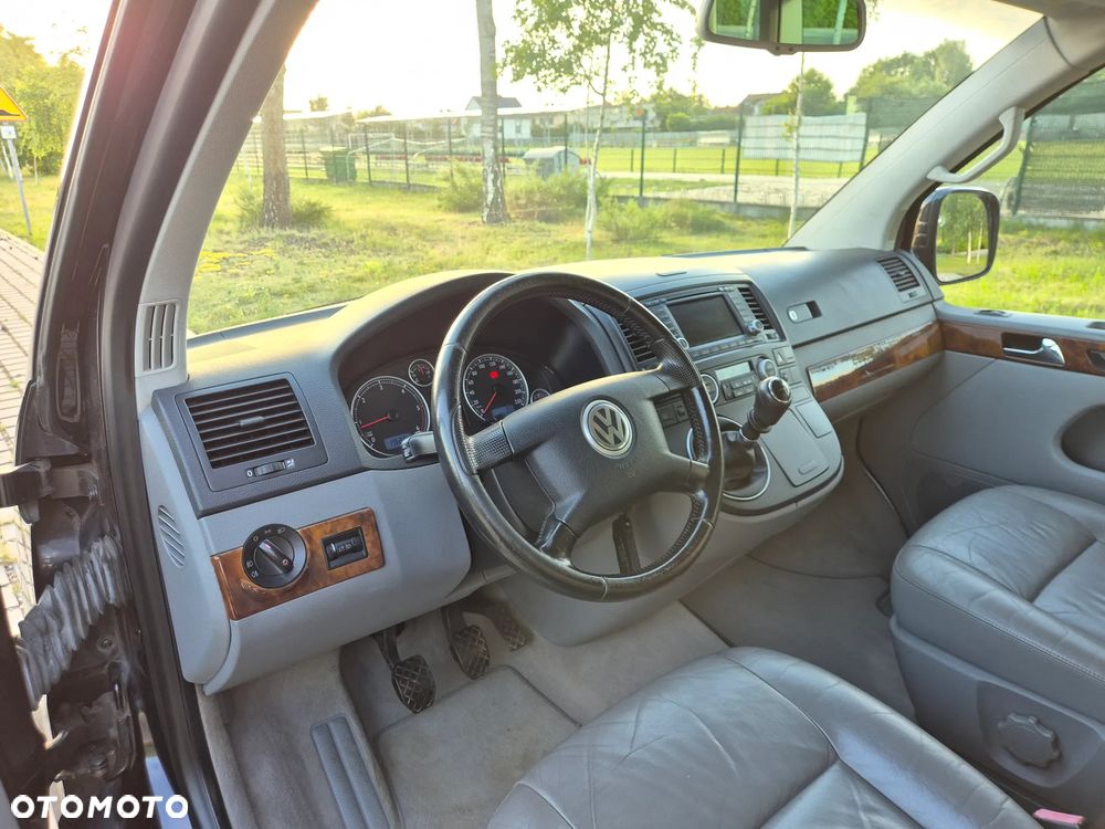 Volkswagen Multivan L1 Highline - 29