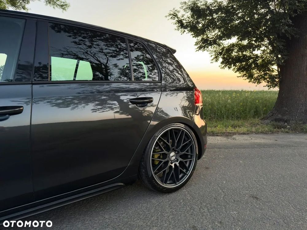 Volkswagen Golf ver-vi-2-0-tsi-gti - 33