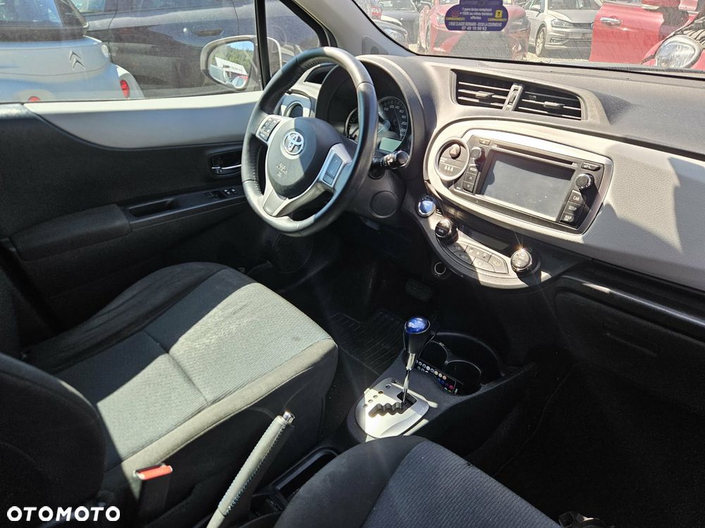 Toyota Yaris 1.5 VVT-i Comfort - 11