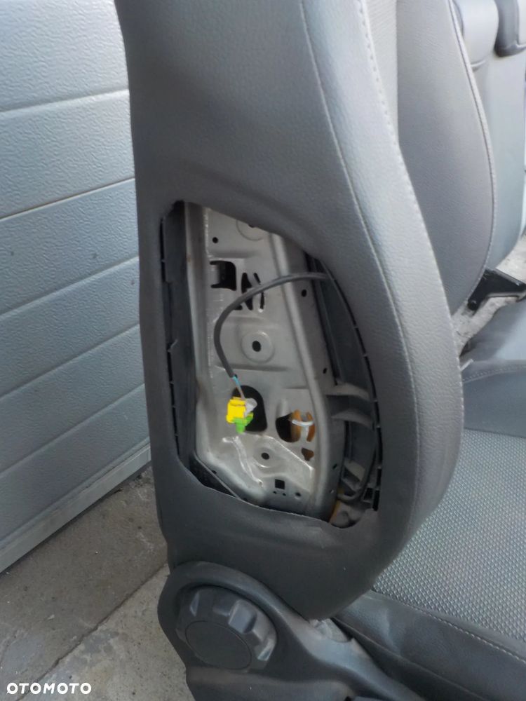 OPEL CORSA D FOTELE KANAPA PÓŁSKÓRA BOCZKI 5 DRZWI - 4