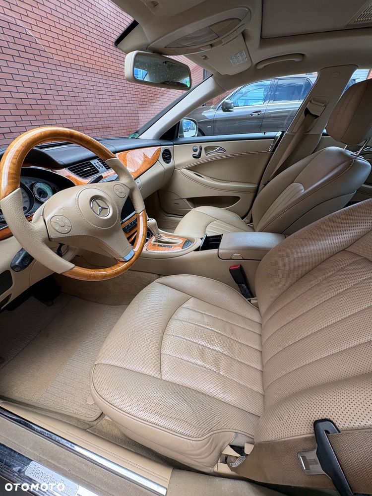 Mercedes-Benz CLS 320 CDI - 19