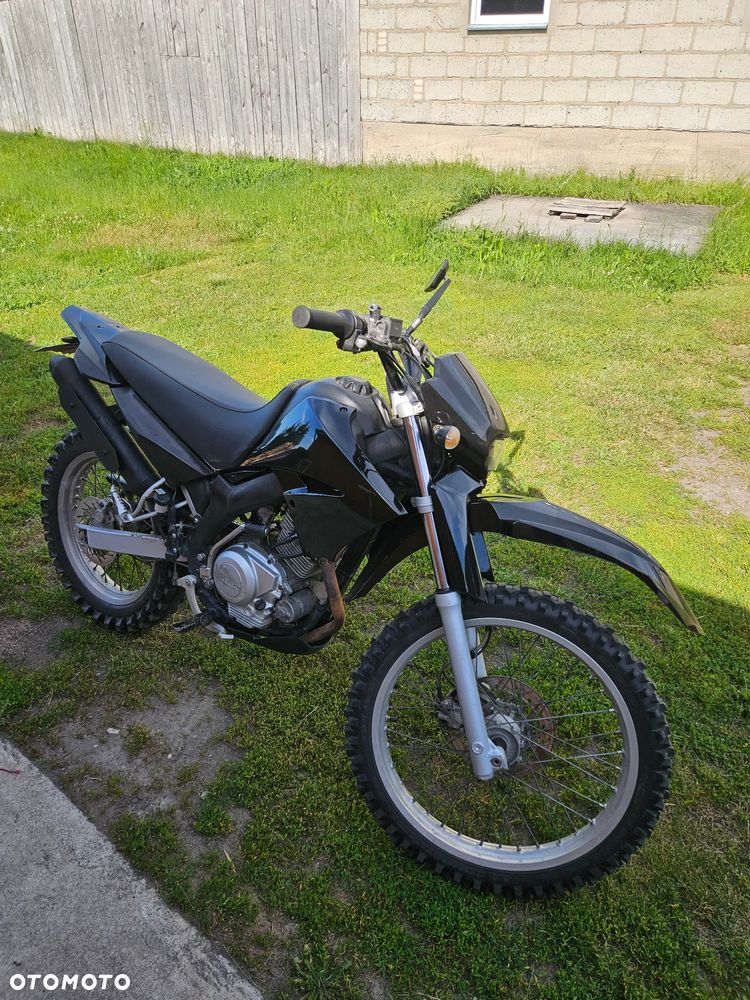 Yamaha XT - 3