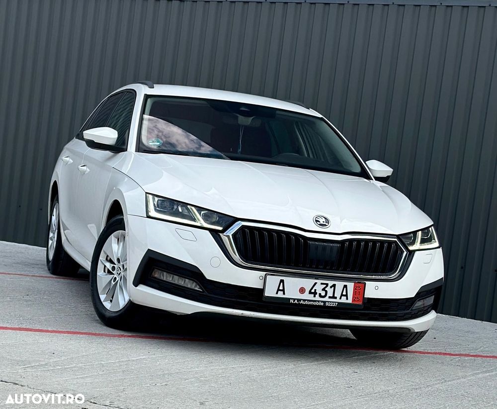 Skoda Octavia Combi 2.0 TDI DSG Ambition - 3