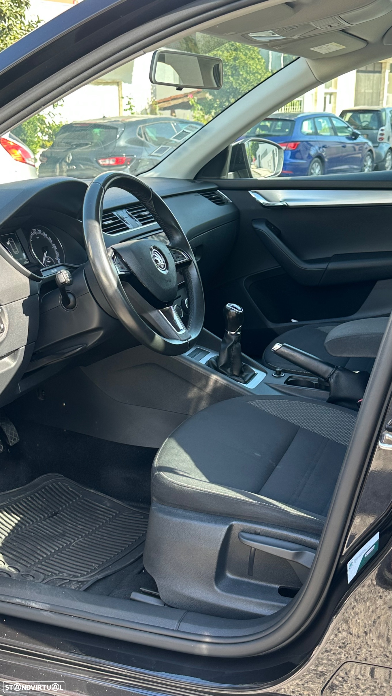 Skoda Octavia Break 1.6 TDi Business Line - 9