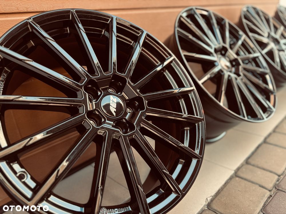 NOWE Felgi Koła 19" 5x114.3 Toyota Lexus Honda Kia • • PIĘKNE • •
