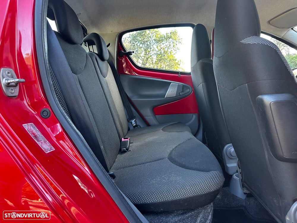 Toyota Aygo Cool - 9