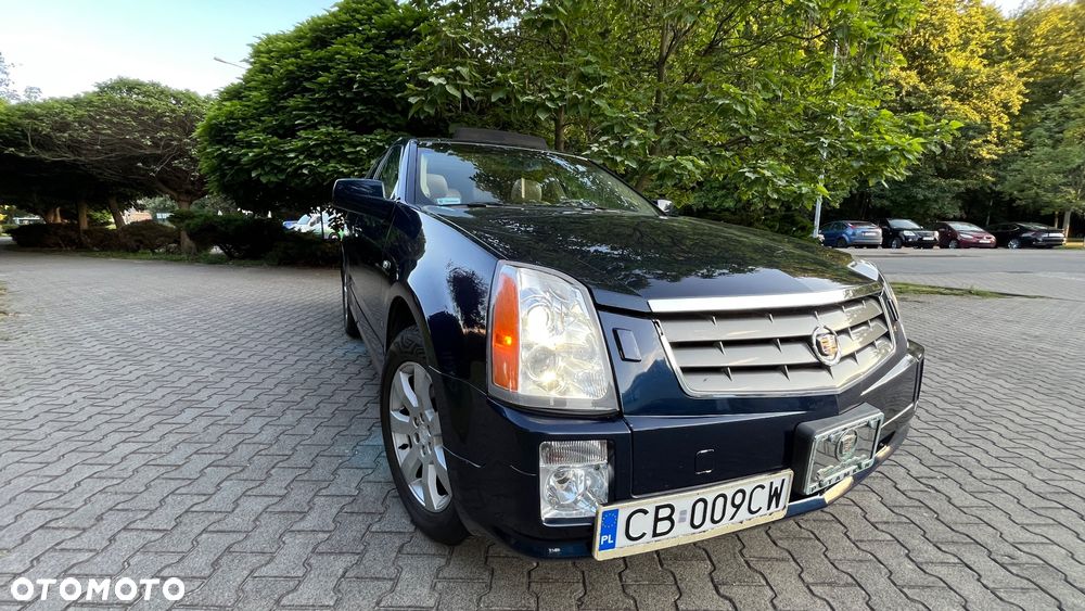 Cadillac SRX - 13