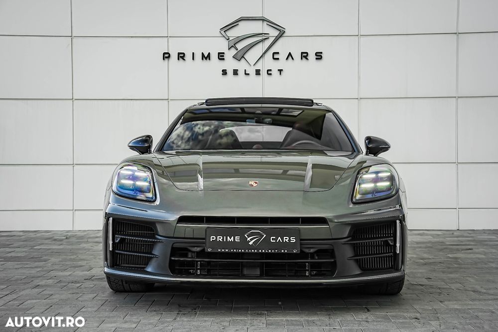 Porsche Panamera 4 E-Hybrid - 32