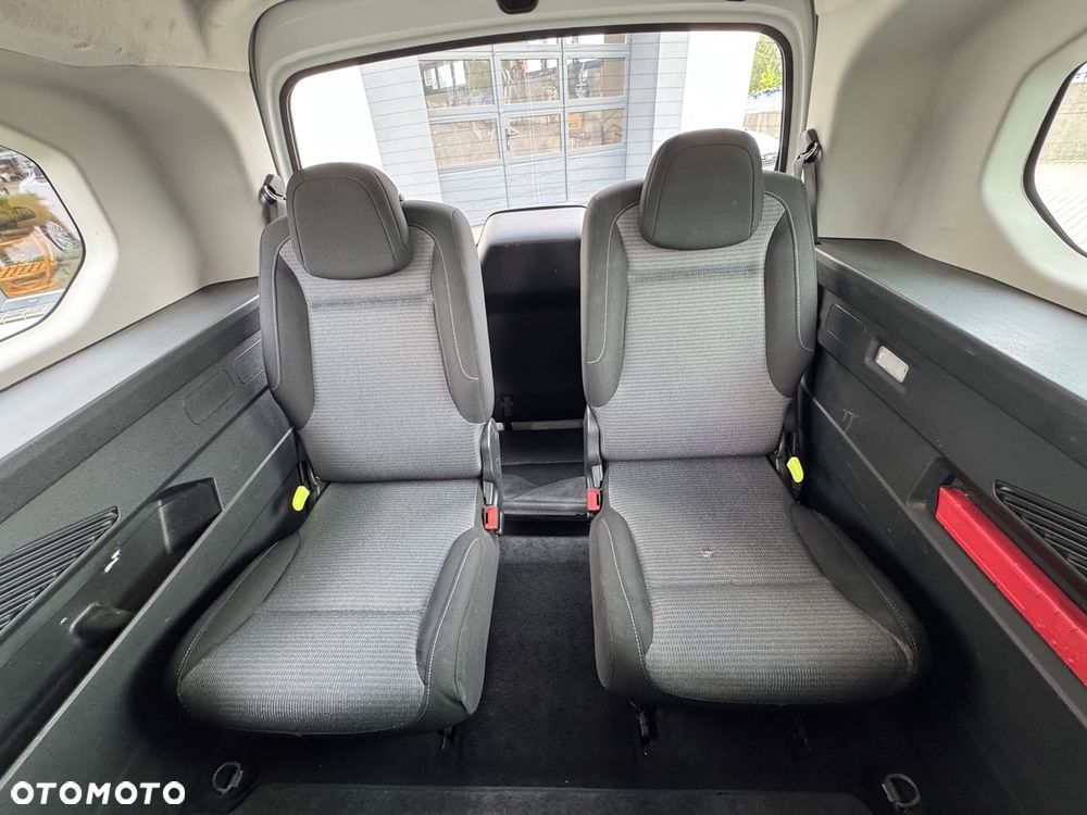 Toyota Proace City Verso Long 1.2 D-4T Business - 21