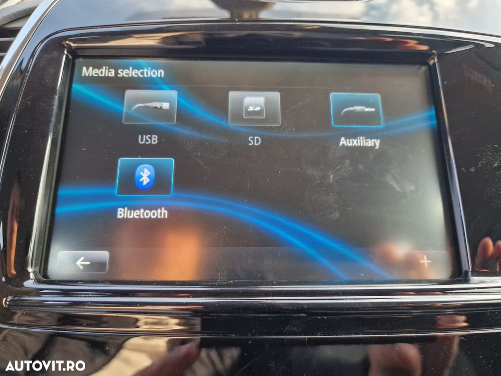 Renault Captur ENERGY dCi 90 Start&Stop Luxe - 22